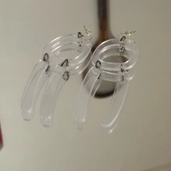 Warren Stephen Scott Earrings - Picture 2 of 2